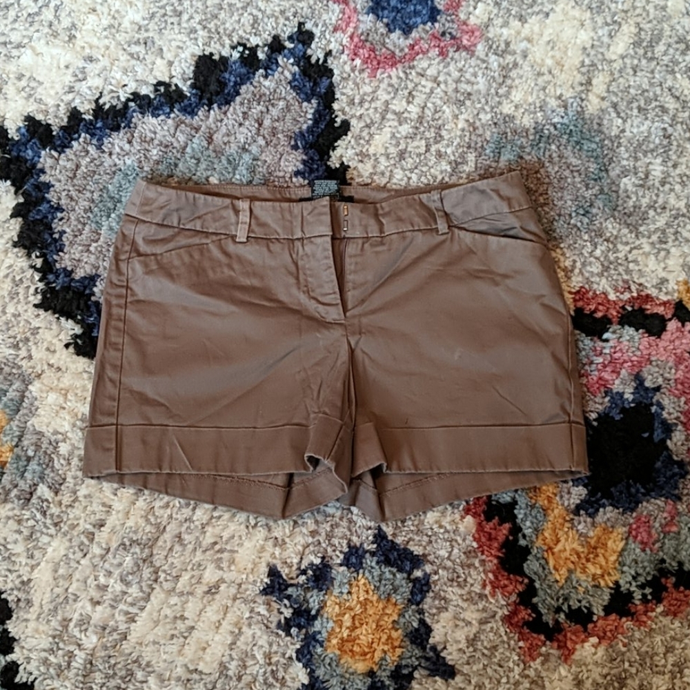 Brown mossimo shorts. Size 8